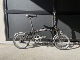 Brompton x カスタム】ハブダイナモ化キット入荷いたしました！